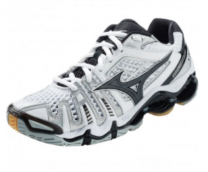 Кроссовки волейбольные Mizuno Wave Tornado 8